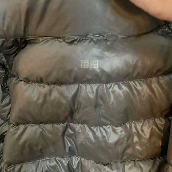 Uniqlo Down Feather Quilted Puffer Lightweight Packable Zip Pocket Winter Coat - Picture 12 of 14